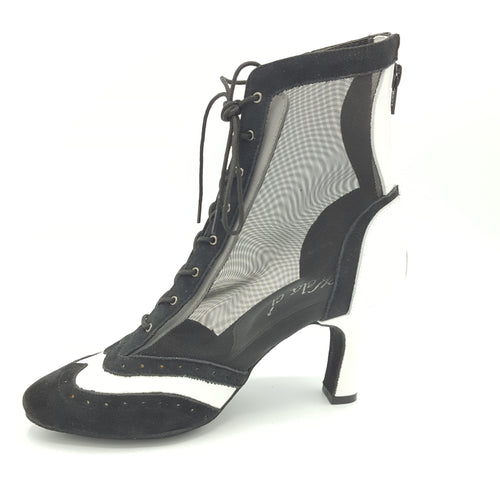 Lady Di Bootie BLACK & WHITE super elegant!