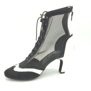 Lady Di Bootie BLACK & WHITE super elegant!