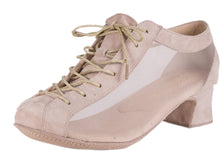 Lady Godiva Closed Toe 1-1/4" Cuban Heel